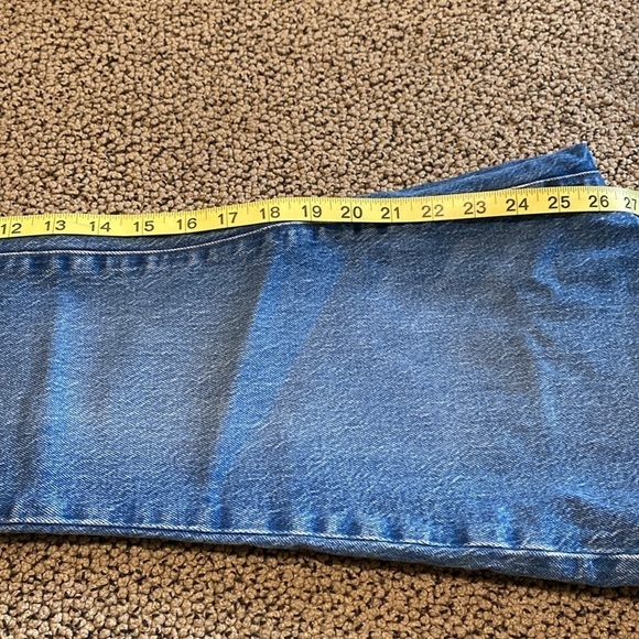 Good American Jeans Size 2/26 in Like New Condition - Picture 7 of 9